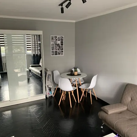Na Jasnym Apartment Dzierzoniow